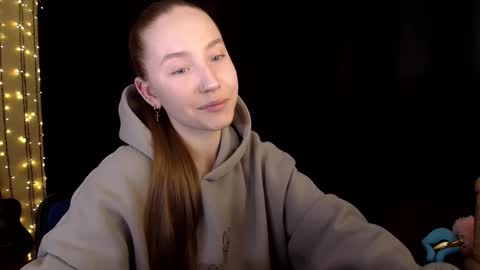 Sindi online show from February 18, 6:04 pm