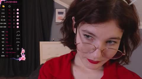 Eva online show from March 7, 8:17 pm