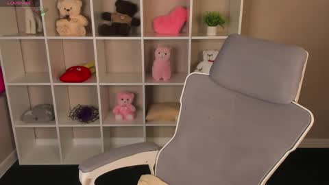 Hi my name is Cindy Id love to see you on my stream. My schedule for the week 2 GMT 3am-9am  MoTuFrSaSu online show from May 2, 12:59 am