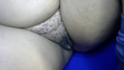 Snapshot of sinful_slut88 chatting on May 25, 10:43 am sinful_slut88 online show from May 25, 10:43 am