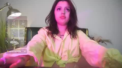 Snapshot of sinfulkittenn chatting on July 5, 6:15 pm Kira online show from July 5, 6:15 pm