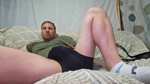 sinfulminded_couple online show from April 22, 5:47 pm