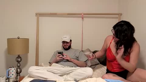 ThePlayhouseDuo online show from April 1, 2:01 am