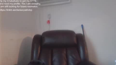 Snapshot of singledude_69 chatting on November 2, 9:28 pm SingleDude 69 online show from November 2, 9:28 pm