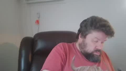 Snapshot of singledude_69 chatting on November 17, 7:08 pm SingleDude 69 online show from November 17, 7:08 pm