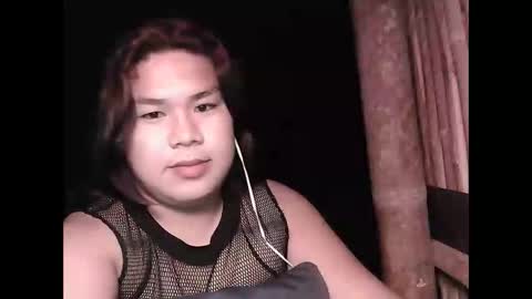 Snapshot of singleheart05 chatting on May 24, 10:59 pm singleheart05 online show from May 24, 10:59 pm