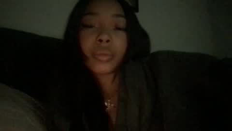 Snapshot of sinn3er chatting on December 18, 9:15 am sinn3er online show from December 18, 9:15 am