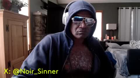 My Name Is..............................John online show from October 7, 12:57 pm