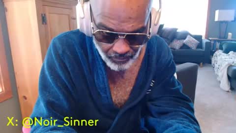 My Name Is..............................John online show from March 12, 7:31 pm