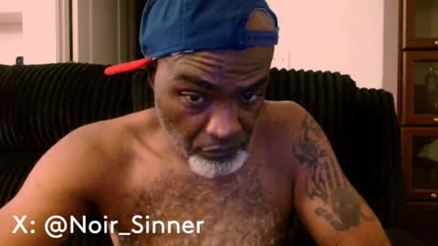 Snapshot of sinnernoir chatting on June 12, 2:43 am My Name Is..............................John online show from June 12, 2:43 am