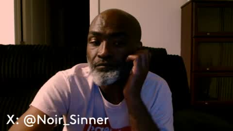 Snapshot of sinnernoir chatting on June 19, 2:16 am My Name Is..............................John online show from June 19, 2:16 am