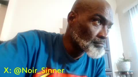 Snapshot of sinnernoir chatting on July 9, 9:52 pm My Name Is..............................John online show from July 9, 9:52 pm