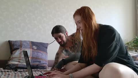 Snapshot of sinnerscorner chatting on May 9, 8:19 am Alya and Mr. Sinner online show from May 9, 8:19 am