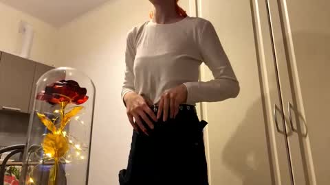 Emily online show from March 5, 4:08 am