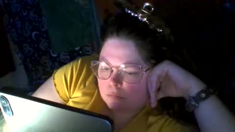 Siofra online show from April 27, 2:31 am