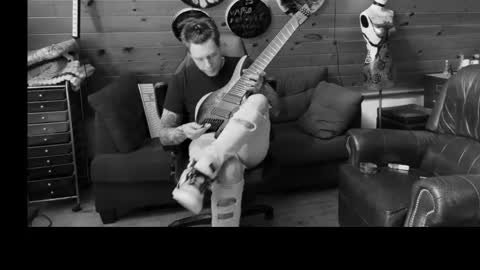 Snapshot of siphonophorslaysstrings chatting on March 25, 2:23 pm Unbridledfuckingcrazy online show from March 25, 2:23 pm