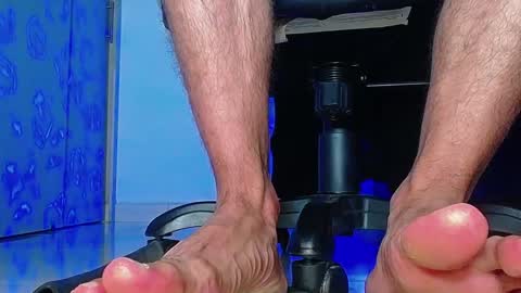 only foot                         worshipers here online show from October 22, 2:45 am