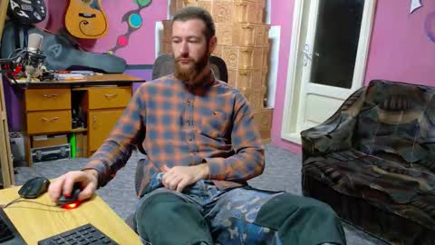 I am The Fourth and only Sir. Pelo online show from November 27, 6:15 am