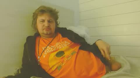 SirChrisx9 online show from December 5, 10:57 am