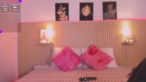 Snapshot of sirenita_xoxo chatting on July 27, 11:01 pm Sirenita online show from July 27, 11:01 pm