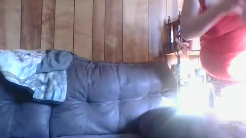 Snapshot of sirensins187 chatting on December 16, 3:17 pm sirensins187 online show from December 16, 3:17 pm