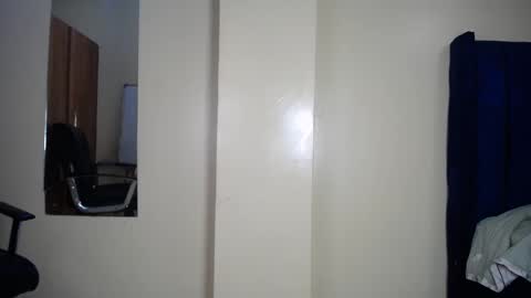 Snapshot of siri_saru chatting on December 21, 10:28 am Deey online show from December 21, 10:28 am