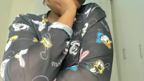 Snapshot of siri_saru chatting on April 12, 2:05 am Deey online show from April 12, 2:05 am