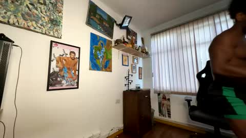 siriss_boyrag online show from March 14, 8:25 pm