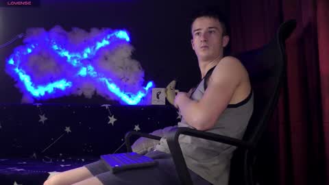 SirReedy online show from November 25, 4:45 am