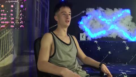 SirReedy online show from November 29, 4:04 am