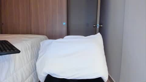 Call me papi online show from February 24, 4:43 am