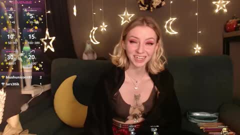 Snapshot of sirshamor chatting on October 29, 8:21 pm  SirshaMor   online show from October 29, 8:21 pm