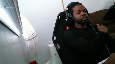 Snapshot of sirthedom chatting on October 6, 8:17 pm sirthedom online show from October 6, 8:17 pm