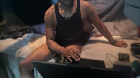 Snapshot of sirthedom chatting on January 15, 5:27 pm sirthedom online show from January 15, 5:27 pm