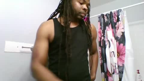 Snapshot of sirthedom chatting on June 22, 11:57 pm sirthedom online show from June 22, 11:57 pm