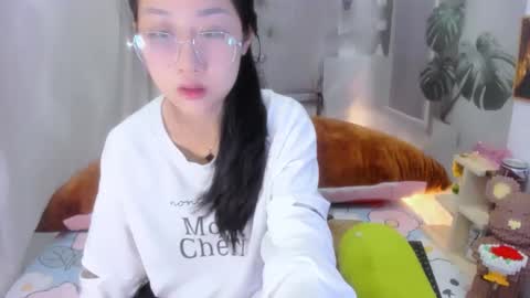 julila online show from November 11, 3:06 am