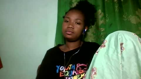 sisih567089 online show from October 27, 7:01 am