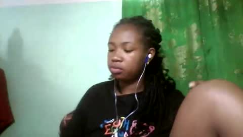 sisih567089 online show from October 29, 8:16 am