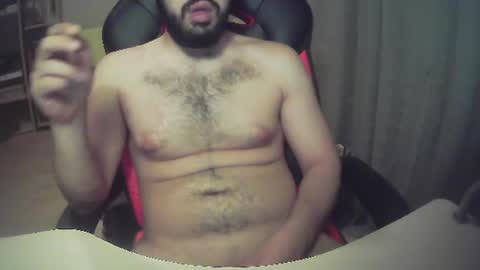 sissy_bear_ online show from July 11, 4:15 am