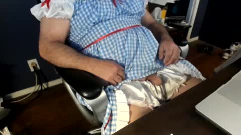 Snapshot of sissymonica3 chatting on December 7, 3:19 pm Monica online show from December 7, 3:19 pm