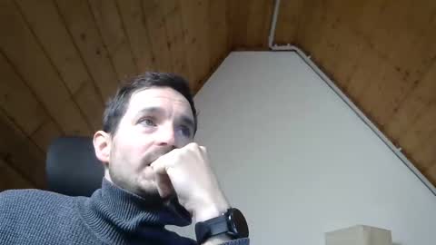 Snapshot of sissytoy35 chatting on October 14, 7:09 am sissytoy35 online show from October 14, 7:09 am