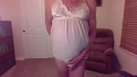Kendra online show from February 21, 1:01 pm
