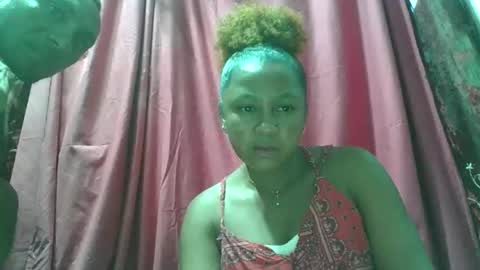 sitanie online show from April 2, 2:26 pm