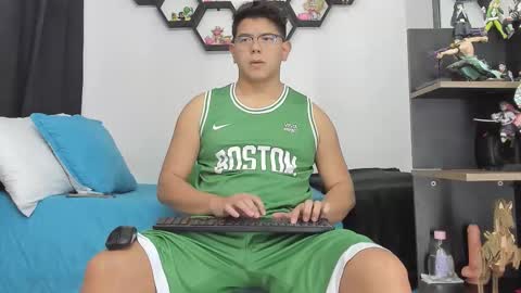 Siul Thompson online show from December 3, 11:52 am