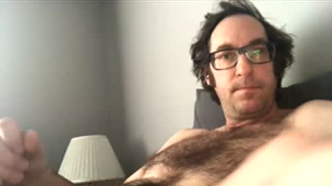 sixfootseven online show from February 13, 4:47 pm