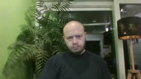 sixten19795 online show from December 16, 6:29 am