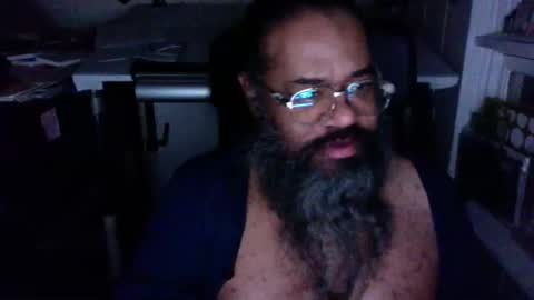 Snapshot of siyah_sakal chatting on December 21, 10:06 am siyah_sakal online show from December 21, 10:06 am