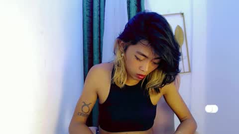 Snapshot of sizka_ford chatting on October 17, 10:29 am Sizka online show from October 17, 10:29 am