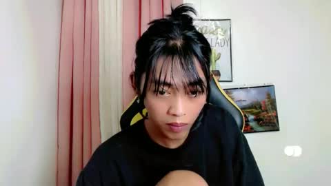 Snapshot of sizka_ford chatting on November 5, 3:23 pm Sizka online show from November 5, 3:23 pm