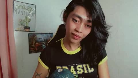 Snapshot of sizka_ford chatting on November 28, 4:15 am Sizka online show from November 28, 4:15 am